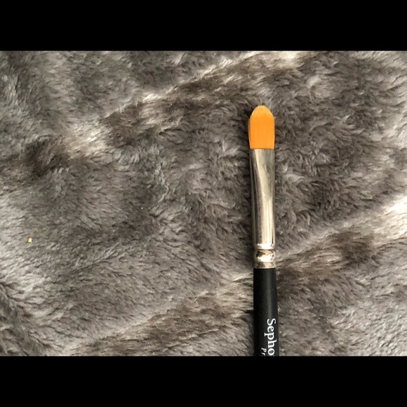 Sephora Face brush - Picture 3 of 4